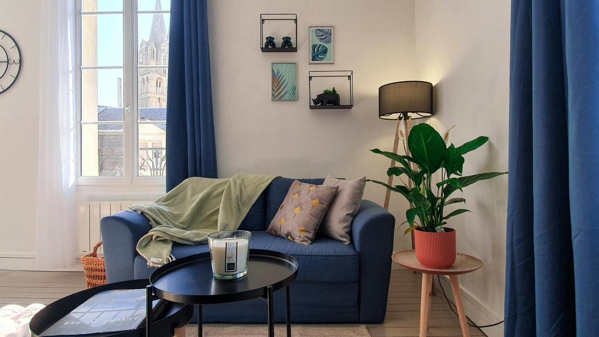 Charming Studio With View Of The Abbaye-Aux-Hommes Caen Habitación foto